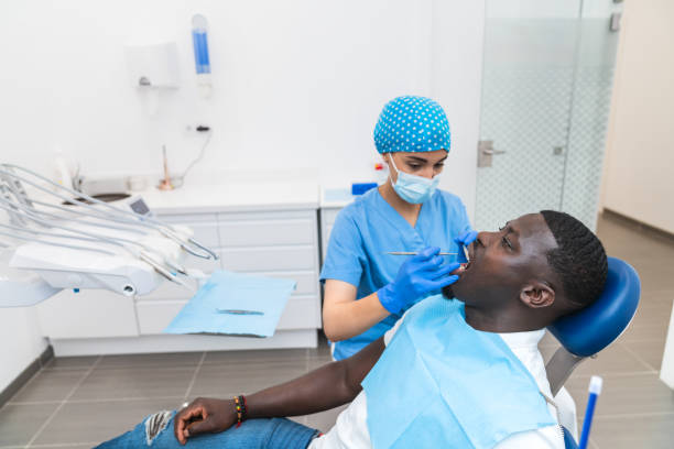 Best Weekend Emergency Dentist in Bellefontaine Neighbors, MO